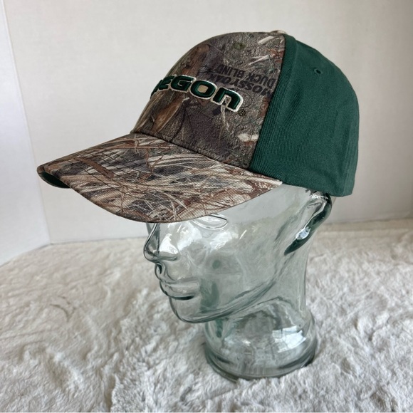 University Oregon Ducks UO Strapback Hat Baseball Cap Mossy Oak Blades Camo - Picture 2 of 10